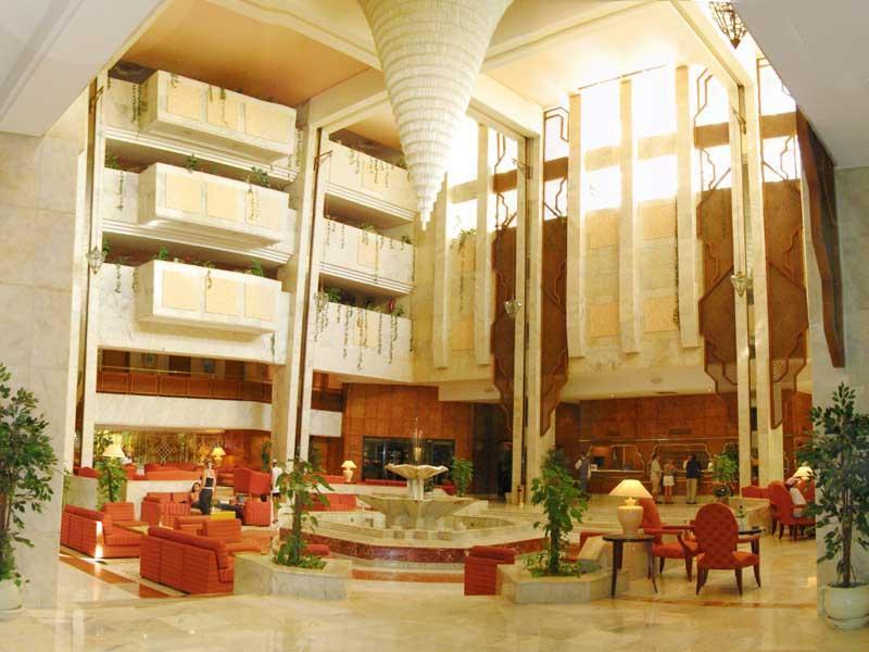 L'orient Palace And Suza