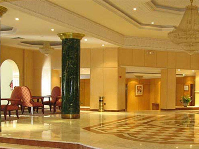 L'orient Palace And